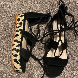 🆕VINCE CAMUTO. Women’s wedges.